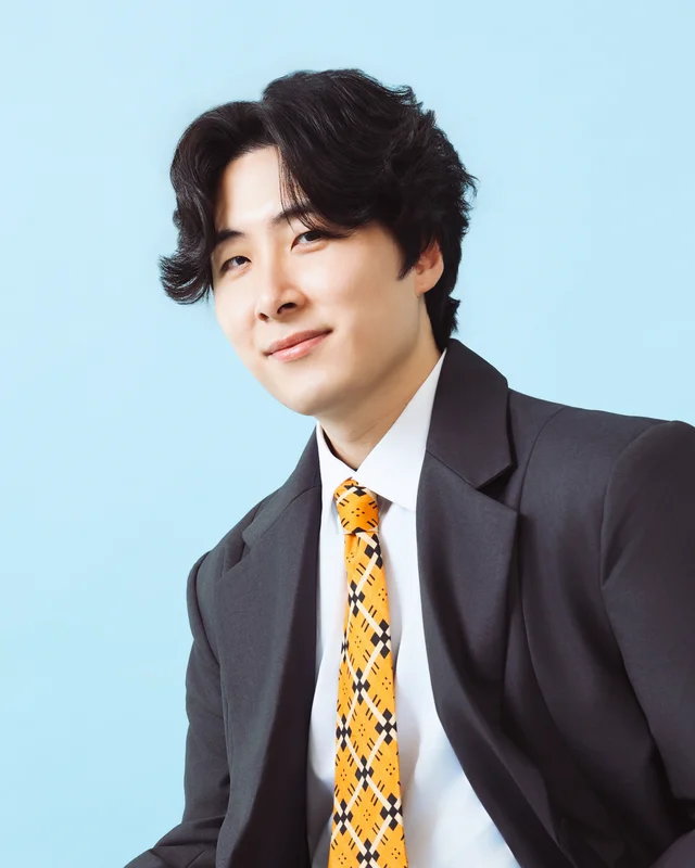 김하일